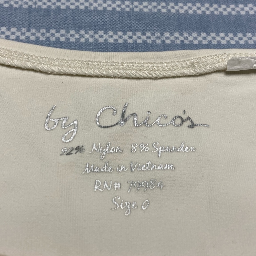 💛TODAY***$15***by Chico’s off-white tank top. Metallic gold threading w beads - Picture 3 of 4